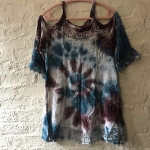Tie dye cold shoulder top